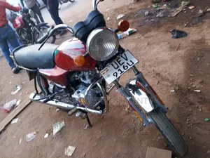 Bajaj Boxer 100 2016 Red