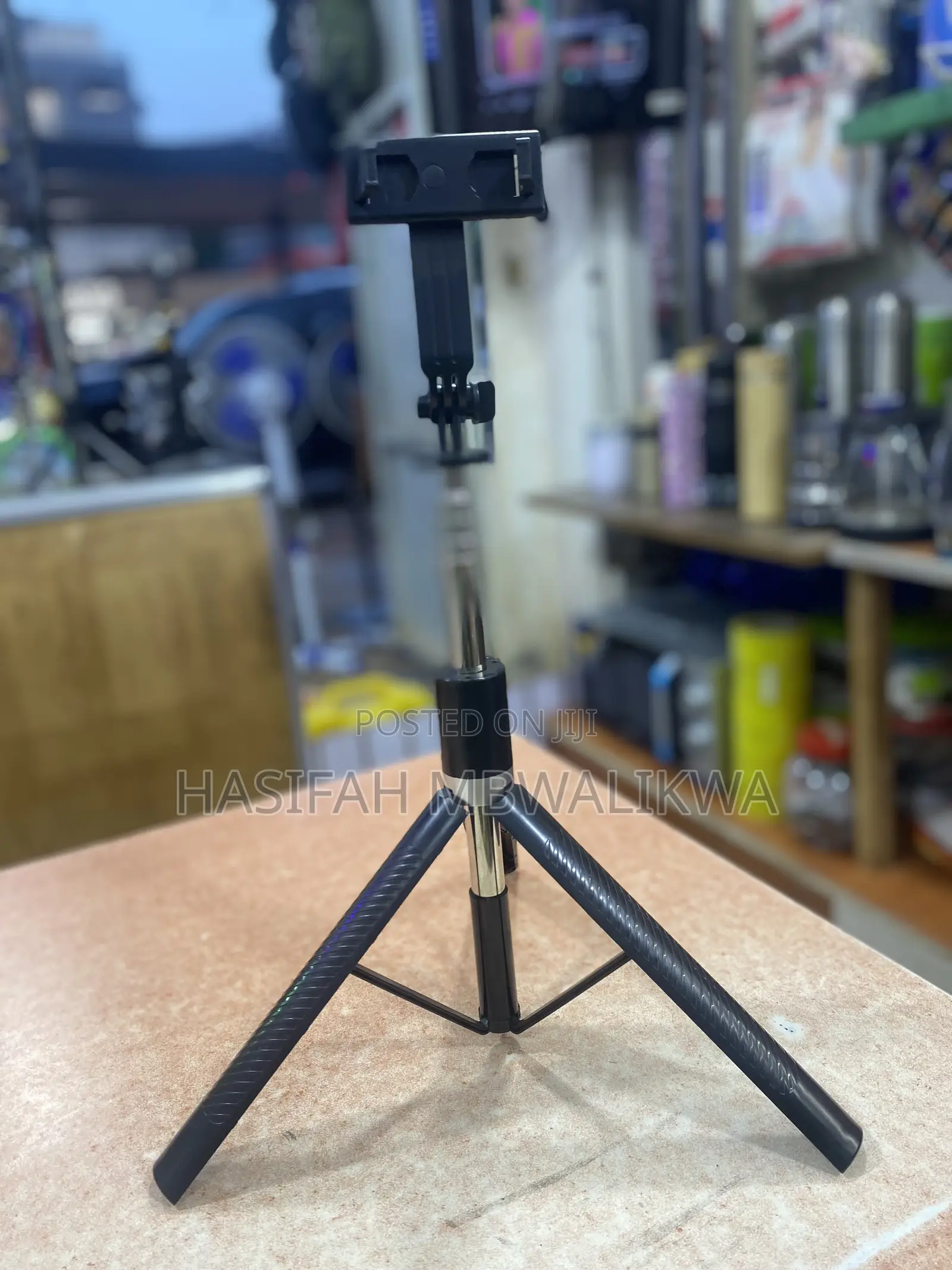 Adjustable Phone Tripod With Remote Control