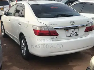 Toyota Premio 2009 White