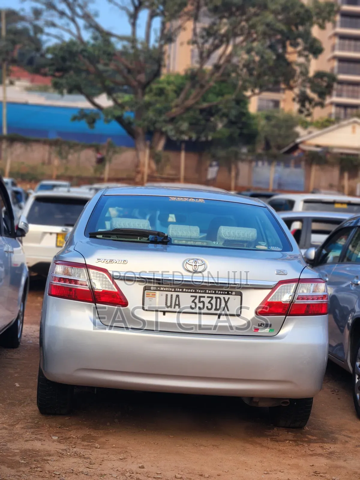 Toyota Premio 2012 Silver