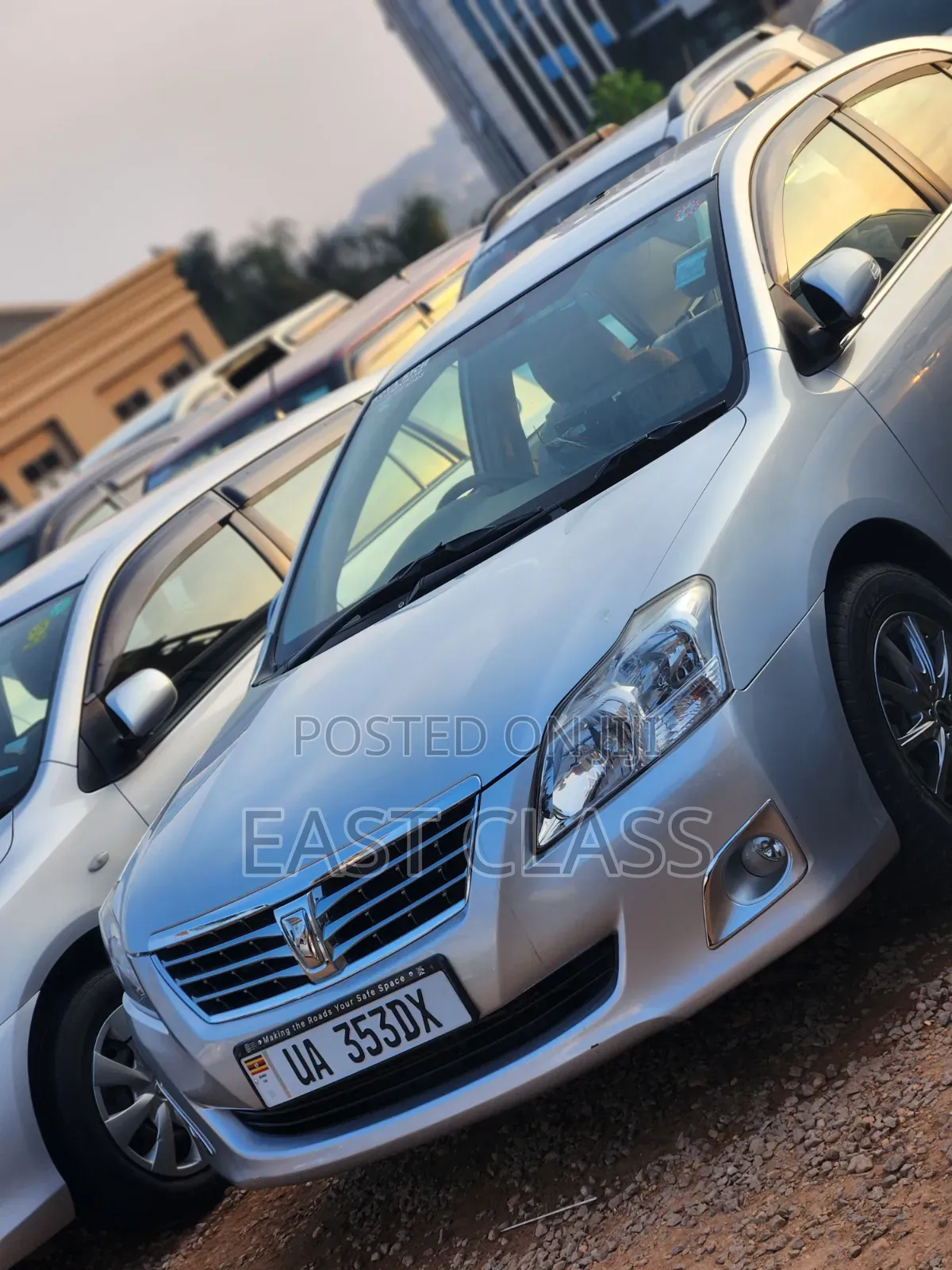 Toyota Premio 2012 Silver