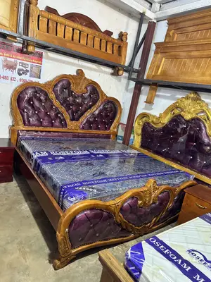 Pure Mahogany King Elegant Bed