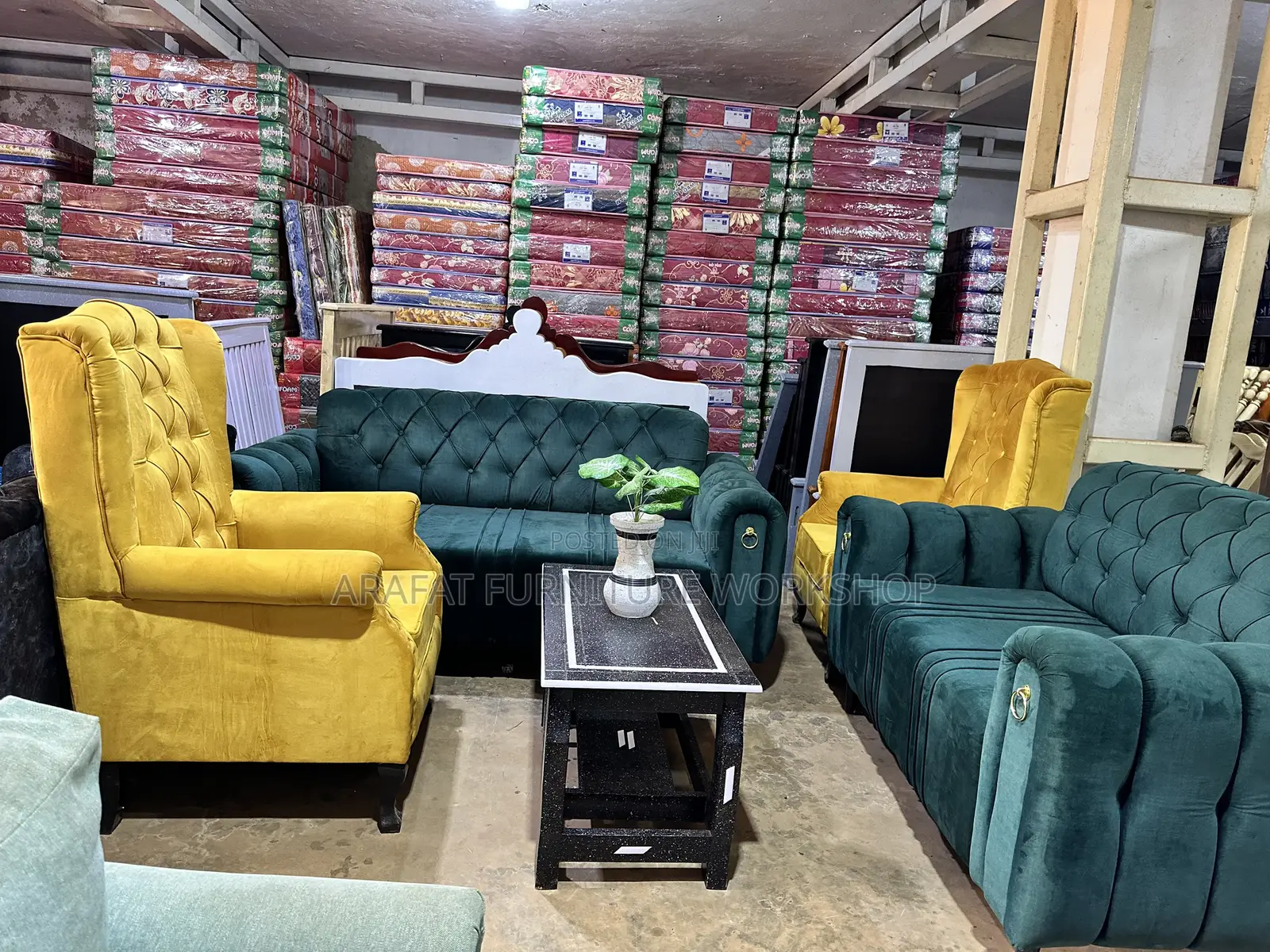 7 Seaters Elegant Sofa Set