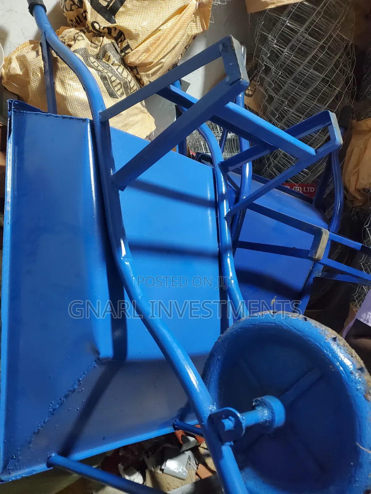 Heavy Duty Wheel Barrow
