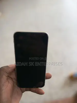 Apple iPhone 11 128 GB Silver