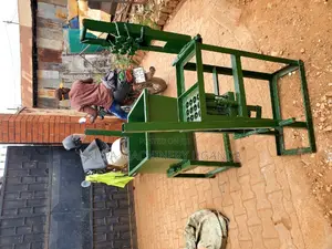 Briquettes Making Machine