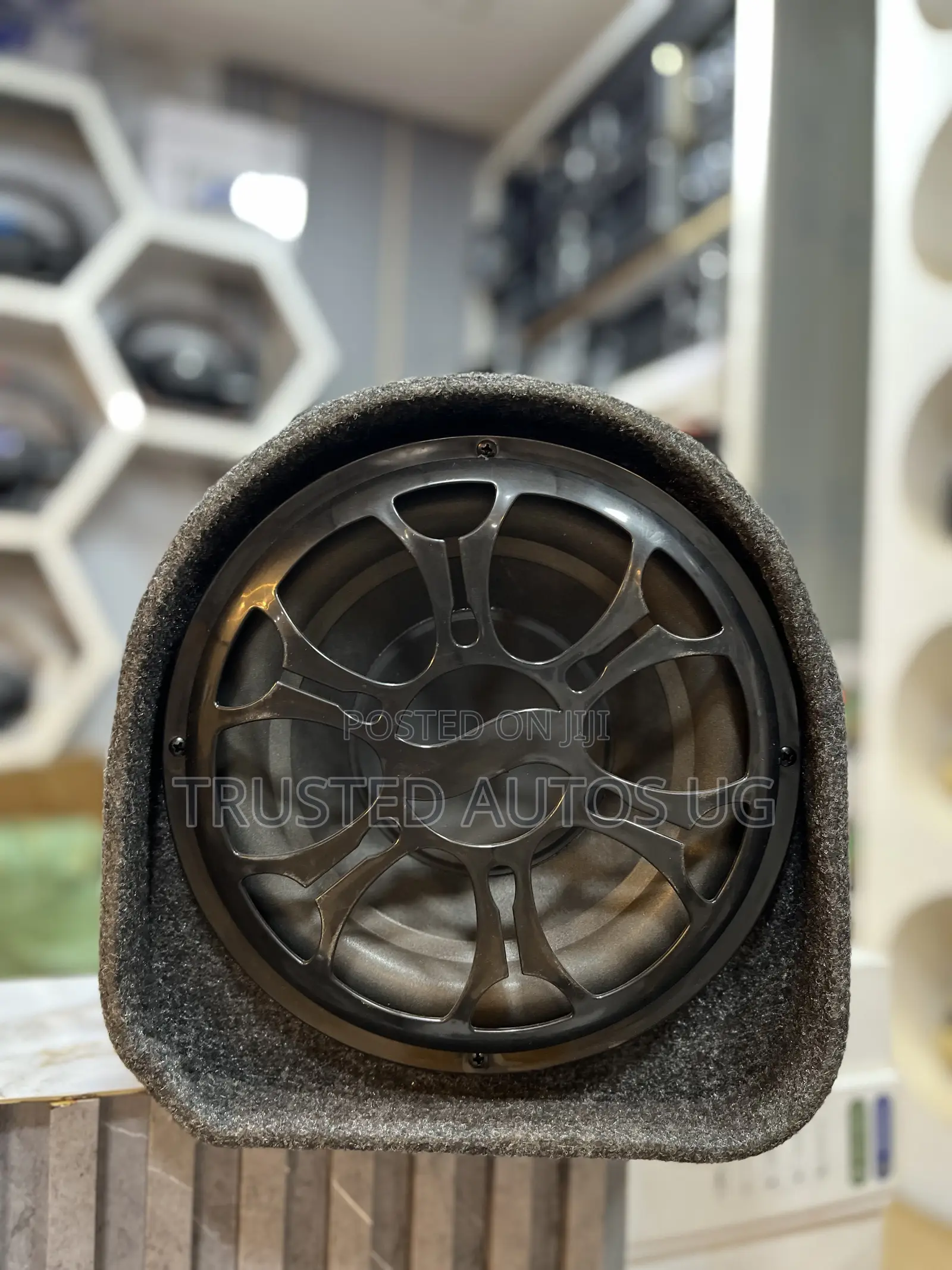 Car Disen Subwoofer Original .