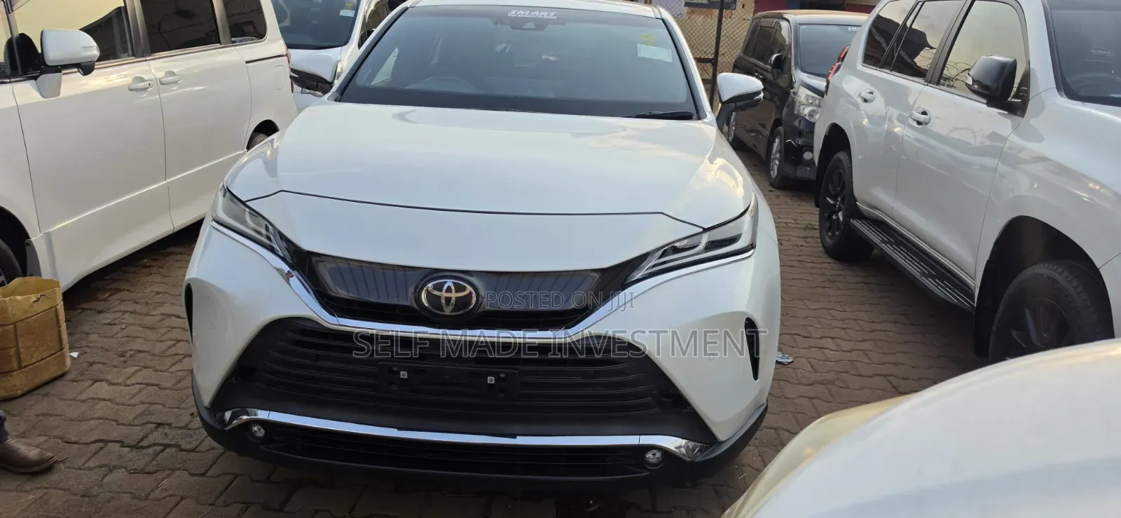 Toyota Harrier 2022 White