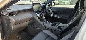 Toyota Harrier 2022 White