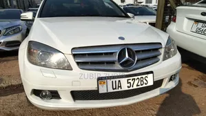 Mercedes-Benz C200 2010 White
