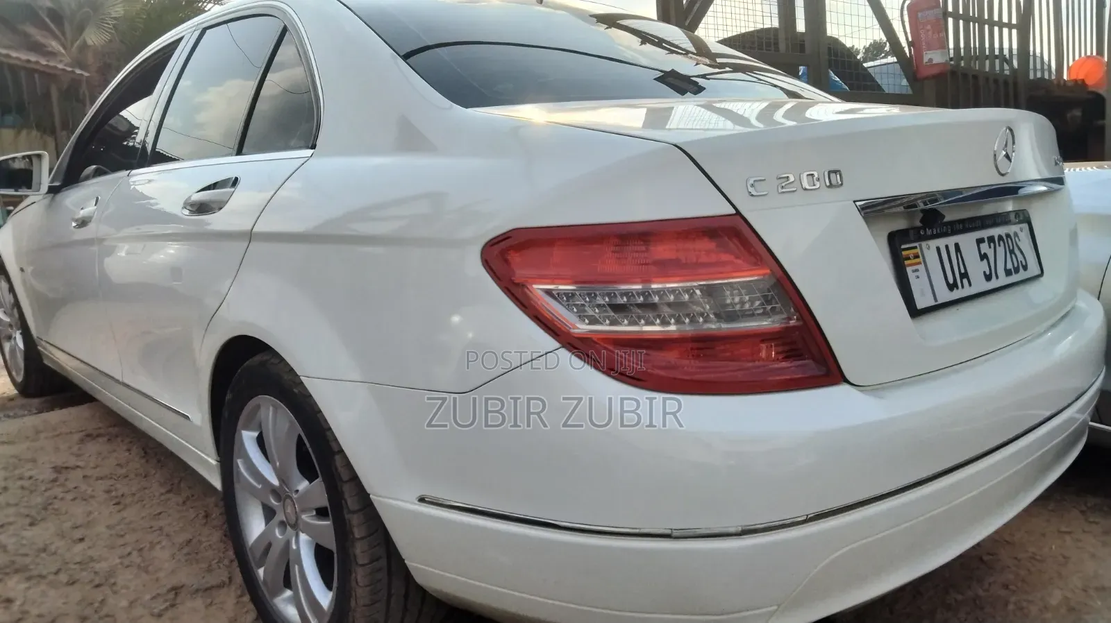 Mercedes-Benz C200 2010 White