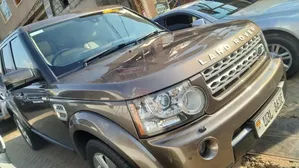 Land Rover Discovery 2013 Gray