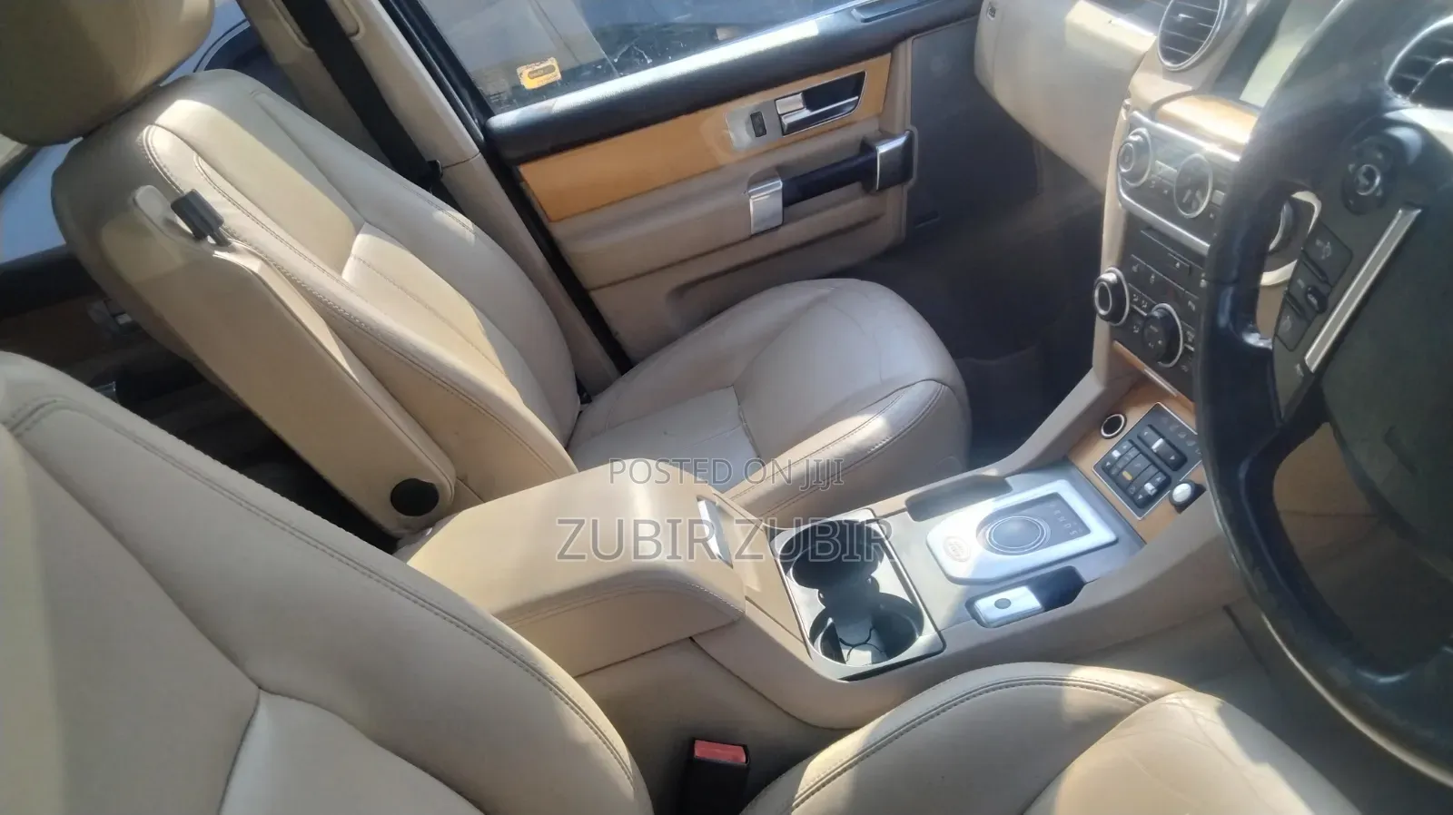Land Rover Discovery 2013 Gray