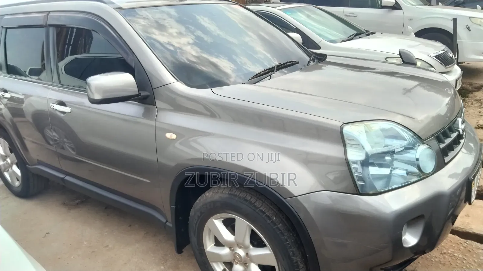 Nissan X-Trail 2011 Gray