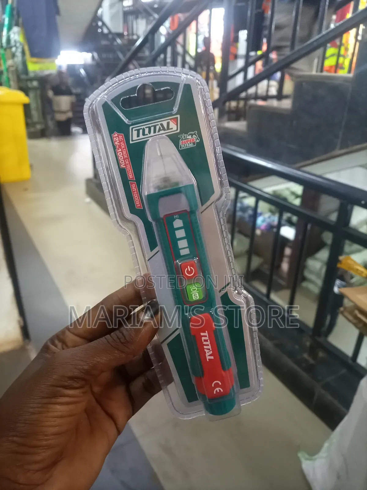 Total Brand Non-Contact AC Voltage Detector, Model Tht100091.