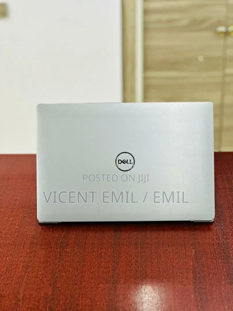 Laptop Dell Latitude 7400 8GB Intel Core i5 SSD 256GB