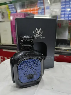Zimaya Zukhruf Black Perfume