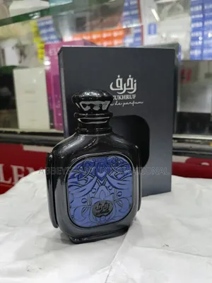 Zimaya Zukhruf Black Perfume