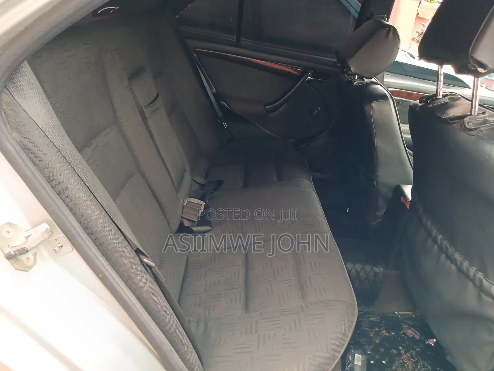 Mercedes-Benz C200 1998 Silver