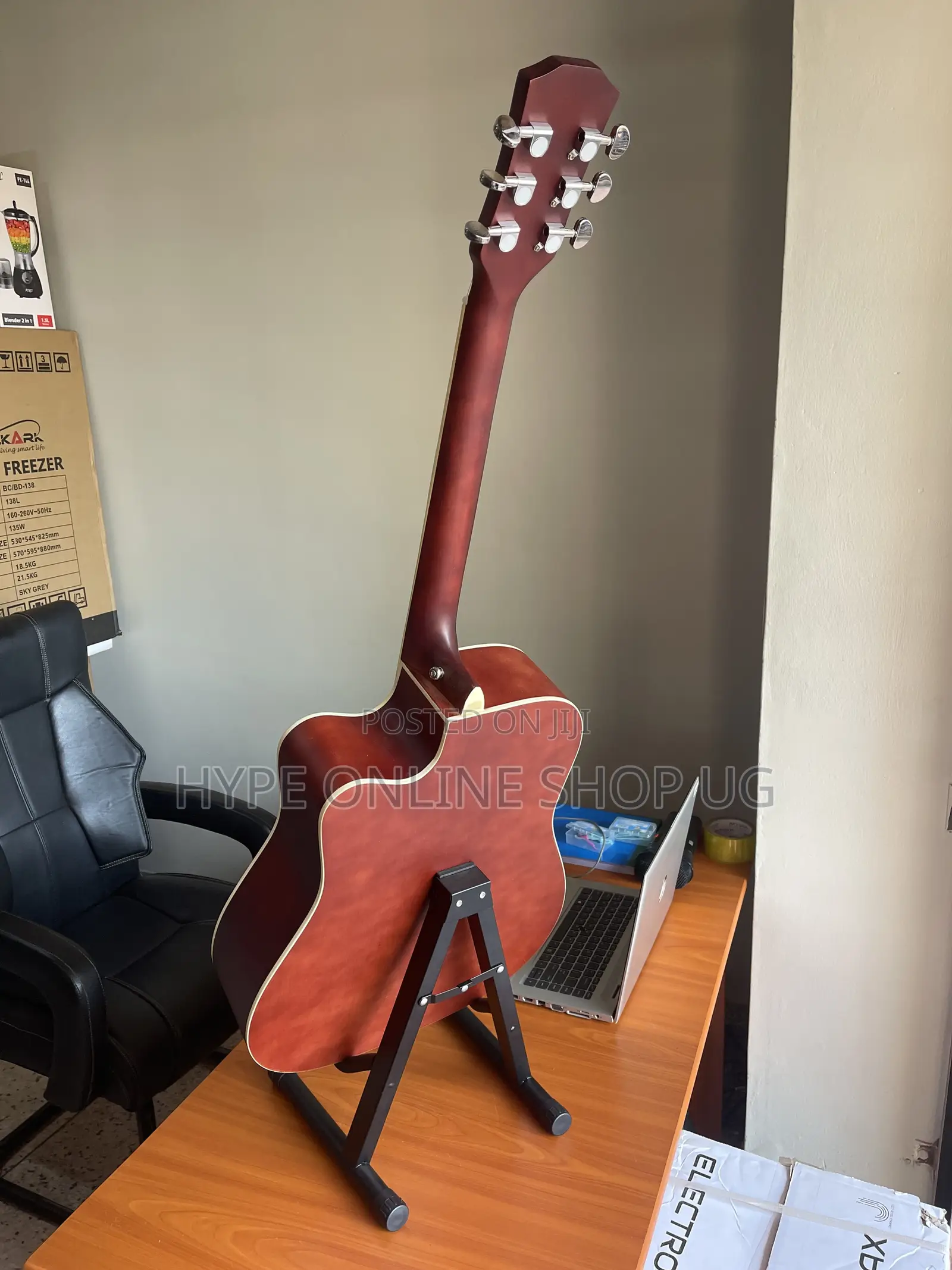 High 6strings Brandnew Acoustic Guitar
