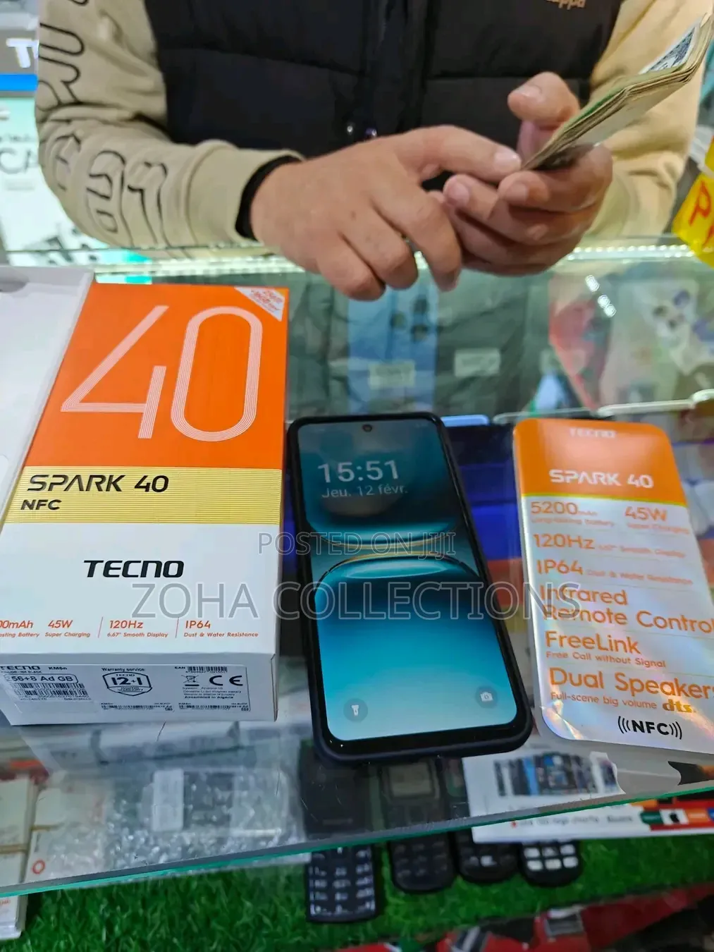 New Tecno Spark 40 128 GB Silver