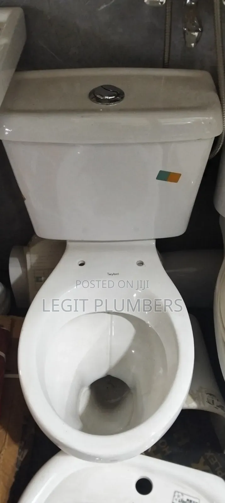 Twyfoid Toilet