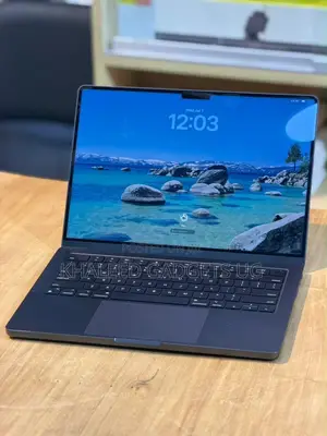 Laptop Apple MacBook Pro 2024 M4 Pro 24GB Apple M4 Pro SSD 512GB