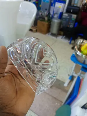 Elegant Clear Glass Napkin Holder