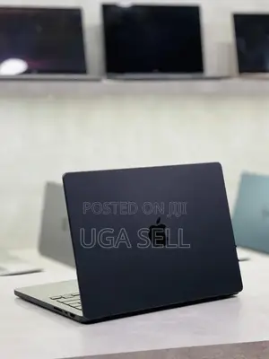 New Laptop Apple MacBook Pro 2024 M4 Pro 24GB Apple M4 Pro SSD 512GB