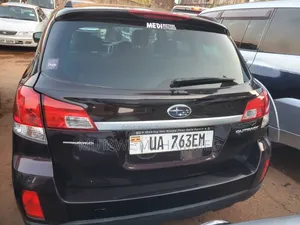 Subaru Outback 2012 Black