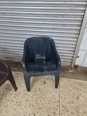 Multipurpose Sofa Plastic Chairs Plastic Chairs