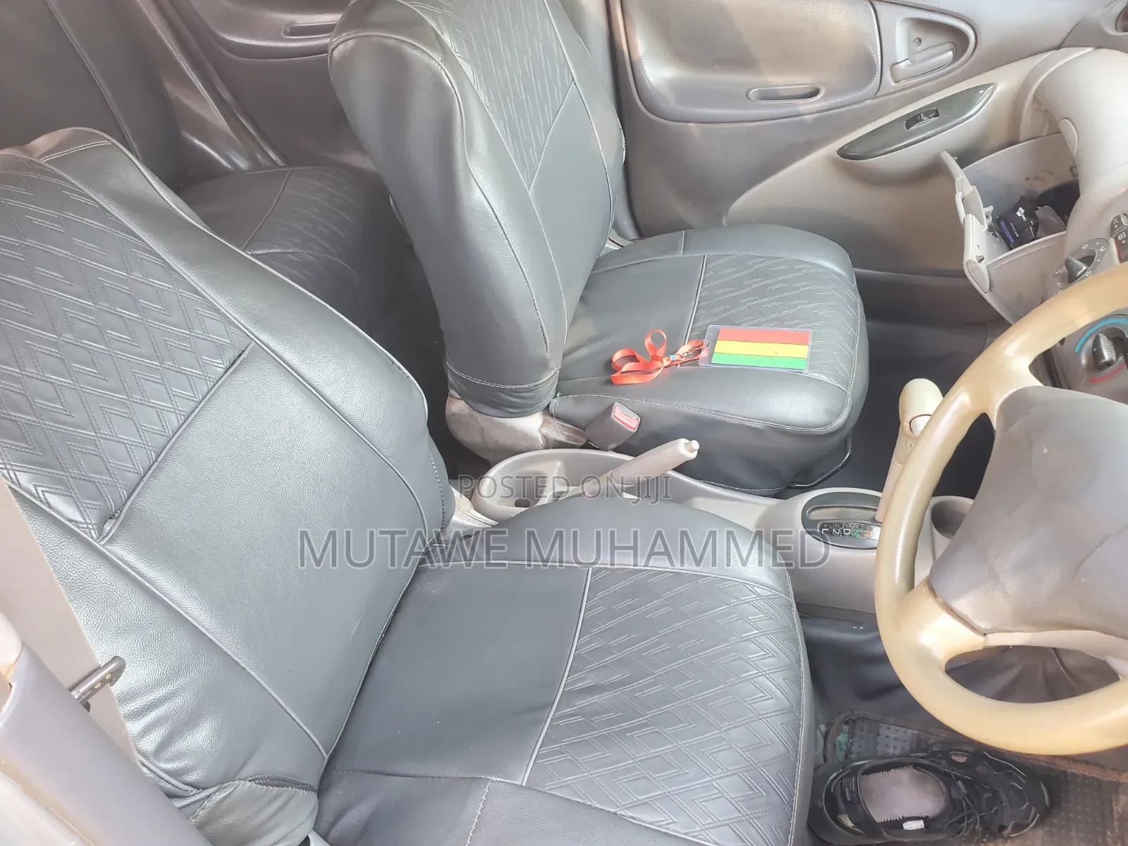Toyota Platz 2005 Silver