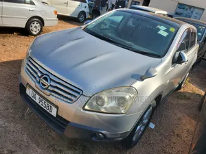 Nissan Dualis 2010 Silver