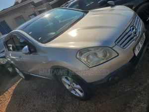 Nissan Dualis 2010 Silver