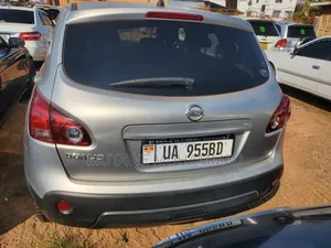 Nissan Dualis 2010 Silver