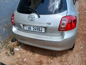 Toyota Auris 2005 Silver
