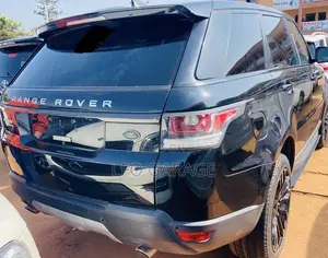 Land Rover Range Rover 3.0L Supercharged HSE 2017 Black
