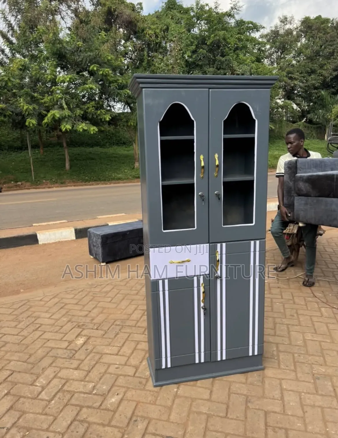 Simple Cupboard Design
