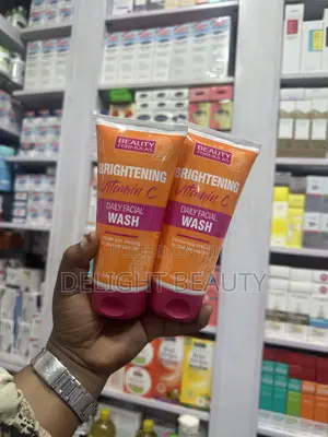 Beauty Formulas Brightening Vitamin C 150ml Facial Wash
