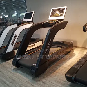 We Fitness Commercial Treadmill
