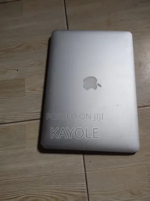 Laptop Apple MacBook 2017 8GB Intel Core i7 HDD 256GB