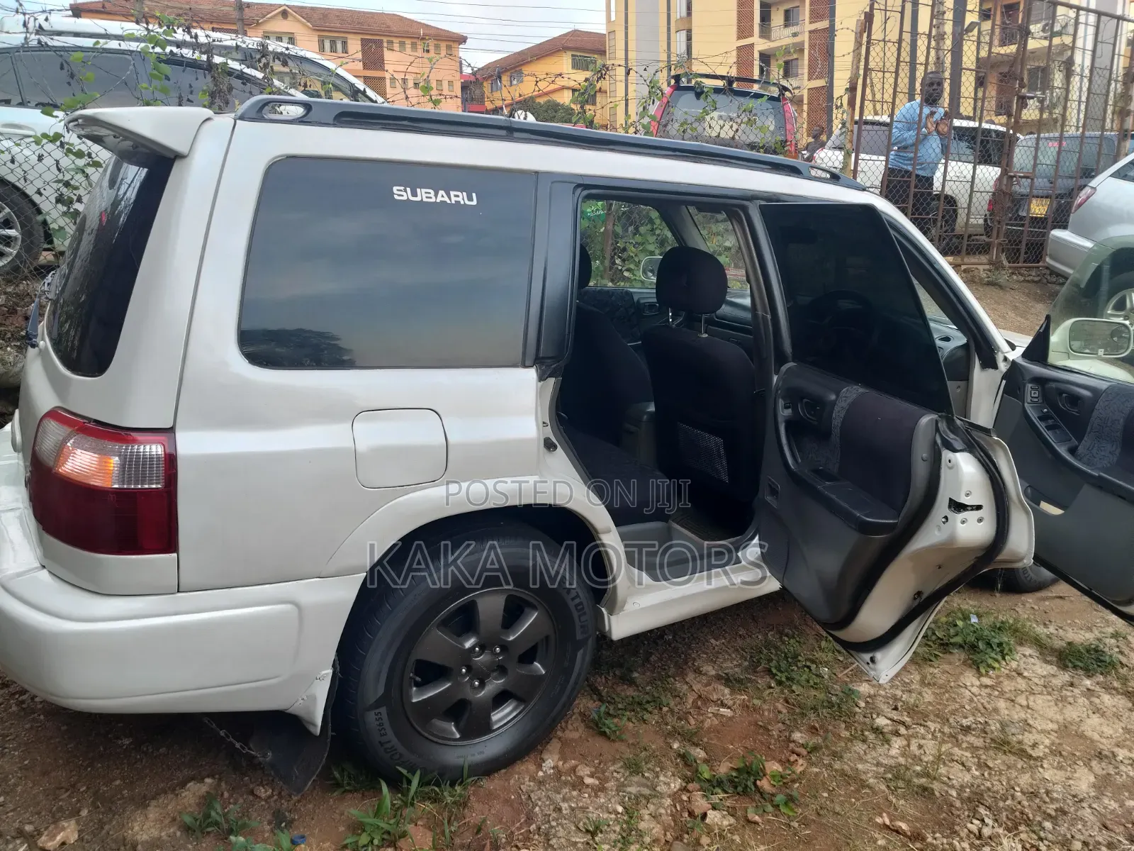 Subaru Forester 2002 White