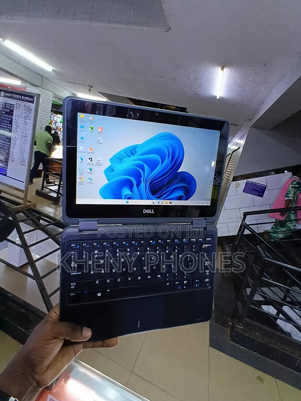 Laptop Dell Latitude 3190 12GB Intel Core i3 SSD 250GB