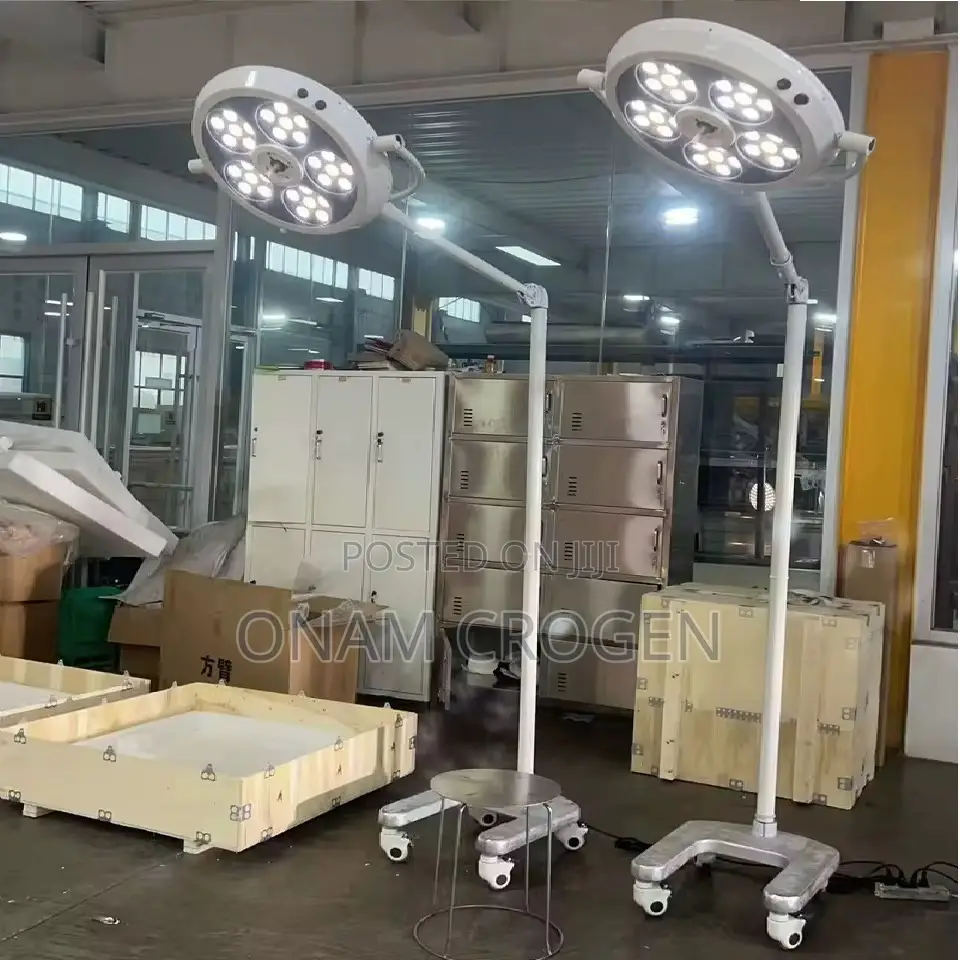 Operating Light Uk 76