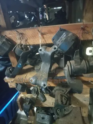 Used Engine and Transmission Mountings for Various Vehicles,