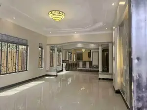 3bdrm Block of Flats in Kansanga Estate, Central Division for rent