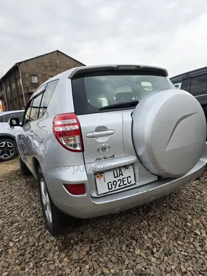 Toyota RAV4 2012 Silver