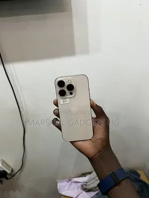 Apple iPhone 16 Pro 128 GB Gold