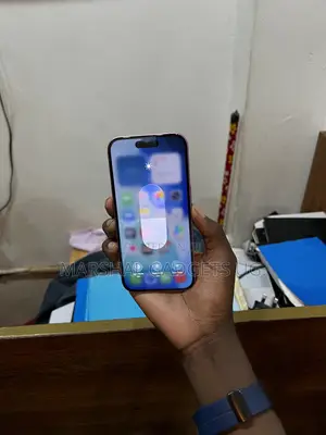 Apple iPhone 16 128 GB Pink
