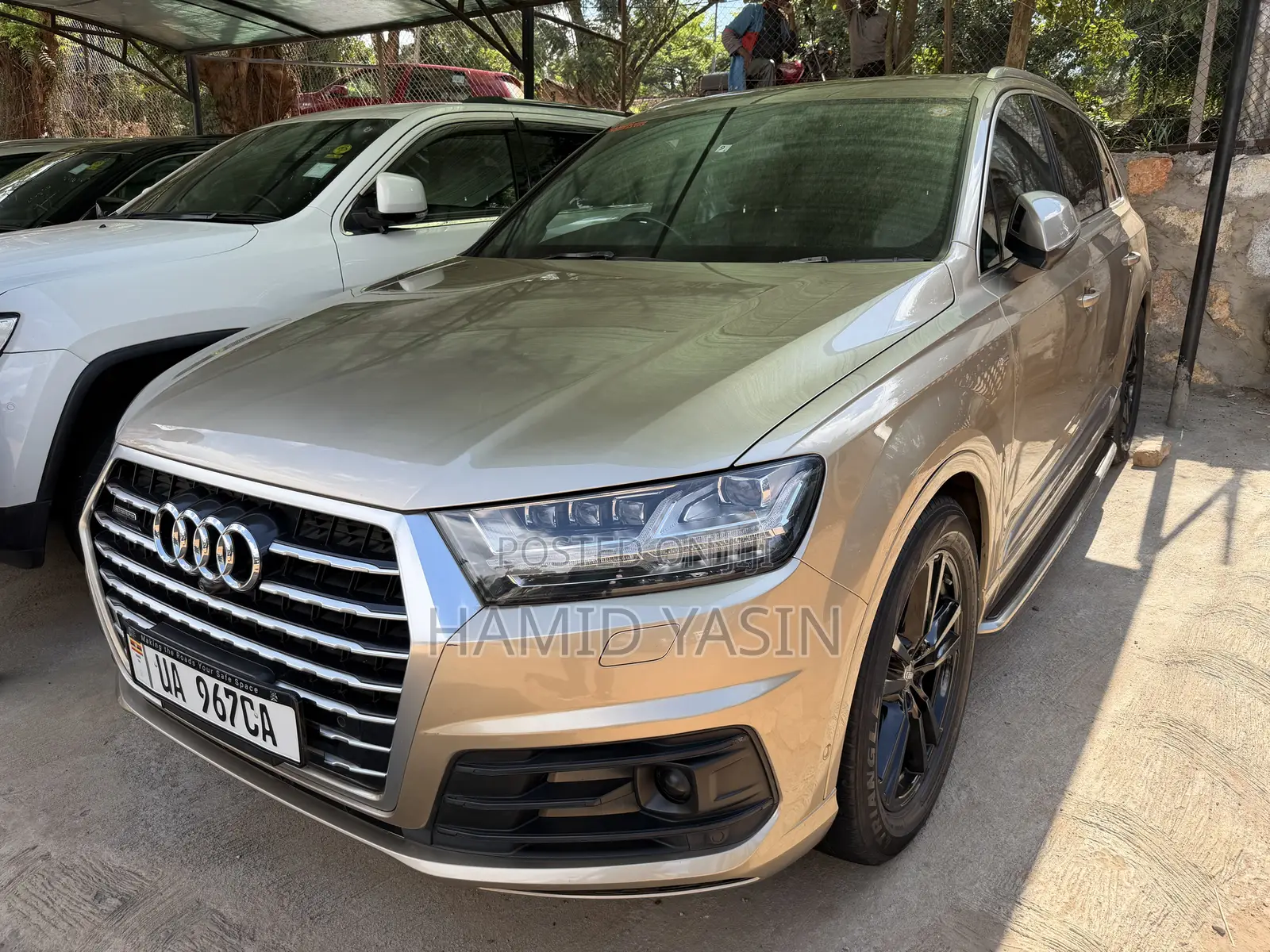 Audi Q7 2017 Gold